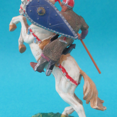 8886 4 Cavalier normand portant lance et bouclier oblong sur cheval 3 (IIIA).